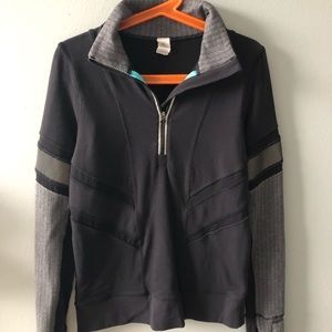 Black/Grey Ivivva girls quarter zip